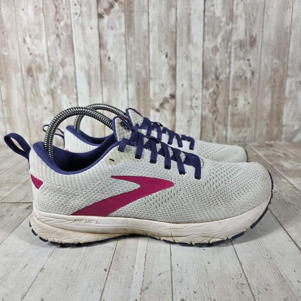 Brooks Revel 5 Womens Running Shoes White Purple Pink 1203611B193 Size 7.5